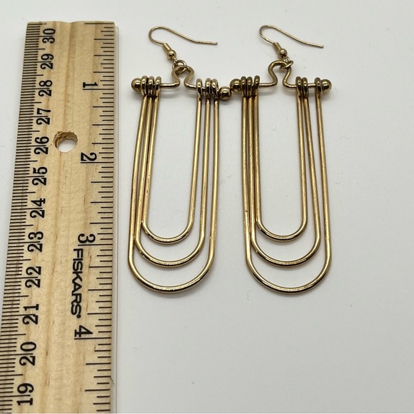 Gold Tone Nested Curve Wire Earrings Gear head Statement Dangle Pierced - Picture 4 of 7